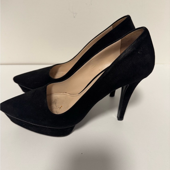 Prada black pointed toe suede heels - Picture 8 of 8